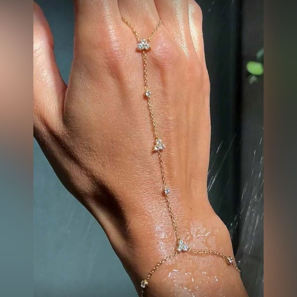 Diamond Hand Chain Bracelet N1658 - Picture 2 of 4
